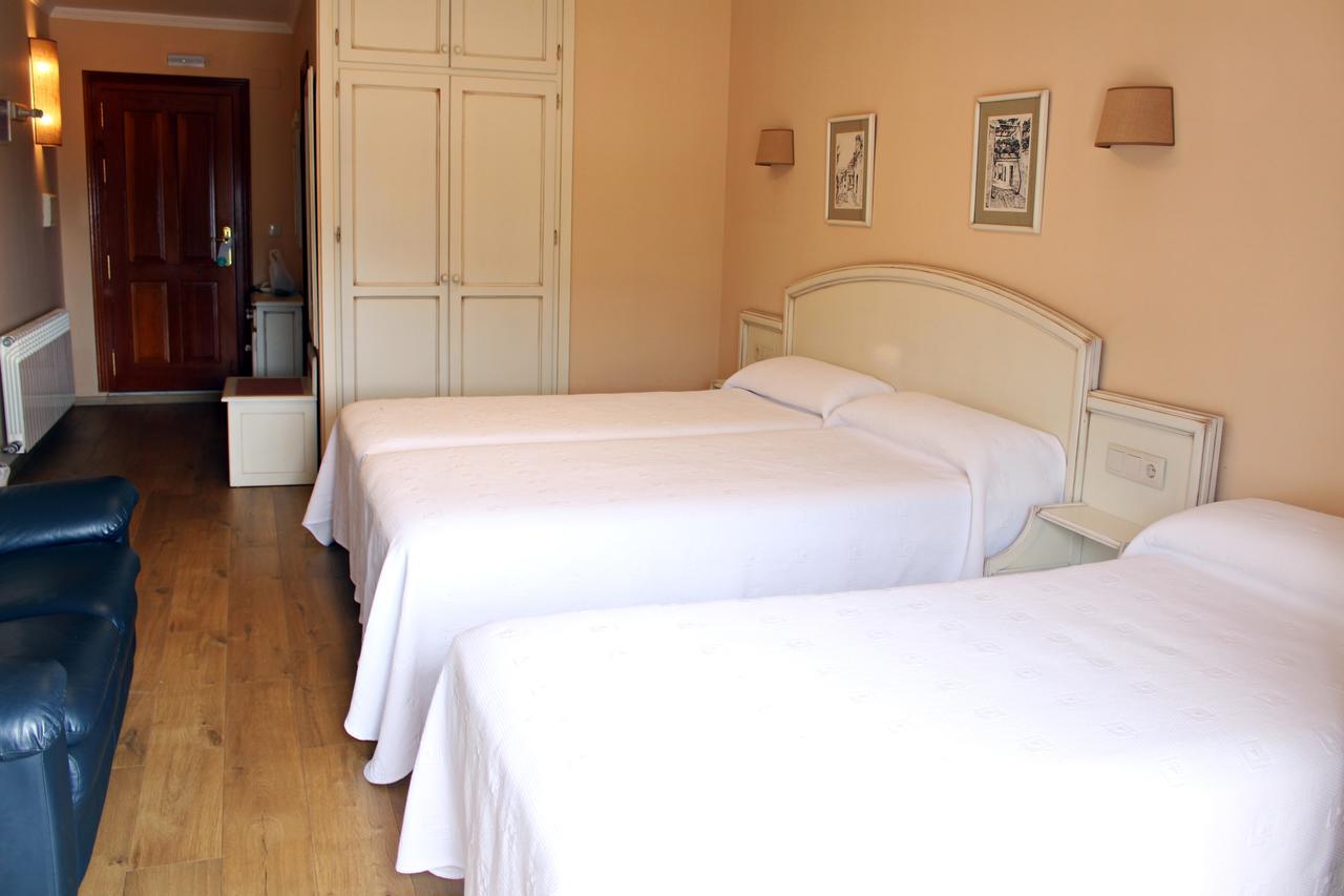 Hotel Llanos Capileira